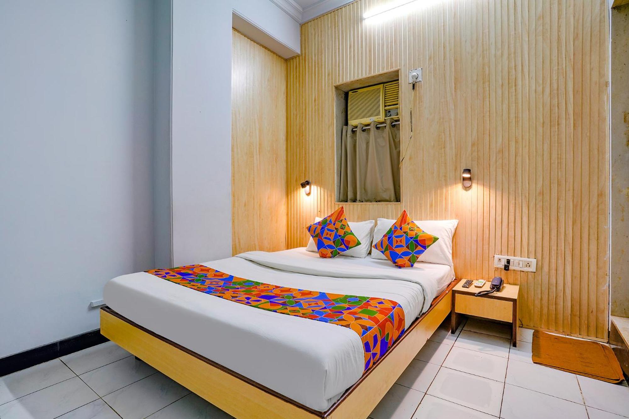 Fabexpress Manas Residency Hotell Mumbai Exteriör bild