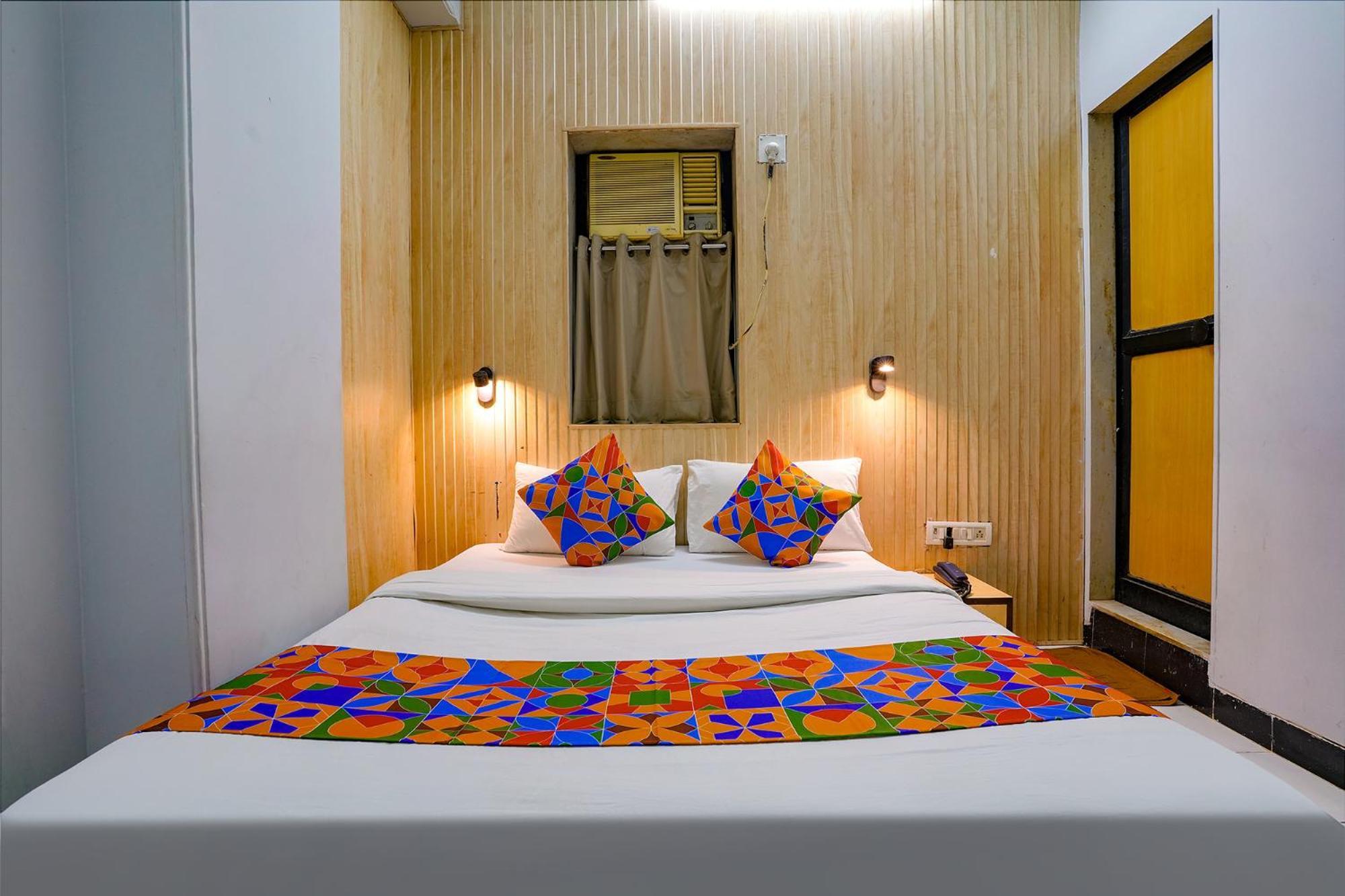Fabexpress Manas Residency Hotell Mumbai Exteriör bild